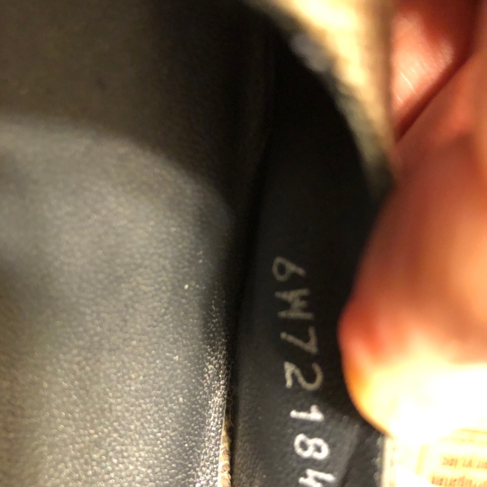 Stuart Weitzman Shoes - image 4